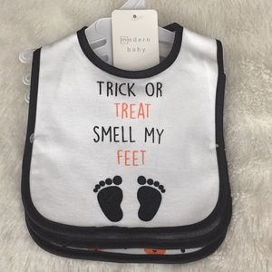 Halloween Bib 4 pack